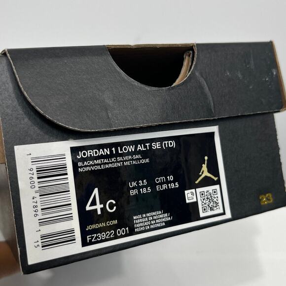 Jordan 1 Low ALT SE (TD) Black, Metallic Silver-Sail/Size-4 C / FZ3922 001 - Picture 8 of 13